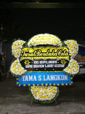Papan Bunga Duka di Seruway